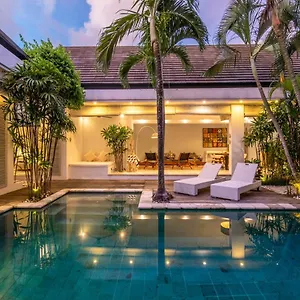 https://gallici.hotelsseminyak.net